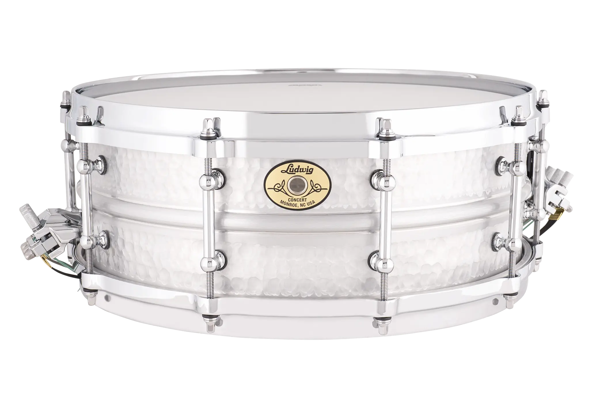 LCS514AKTD Ludwig Concert 5x14 Snare Drum Hammered Aluminum - zoomed in