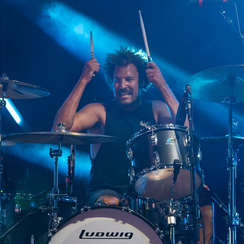 Portrait of Jon Theodore