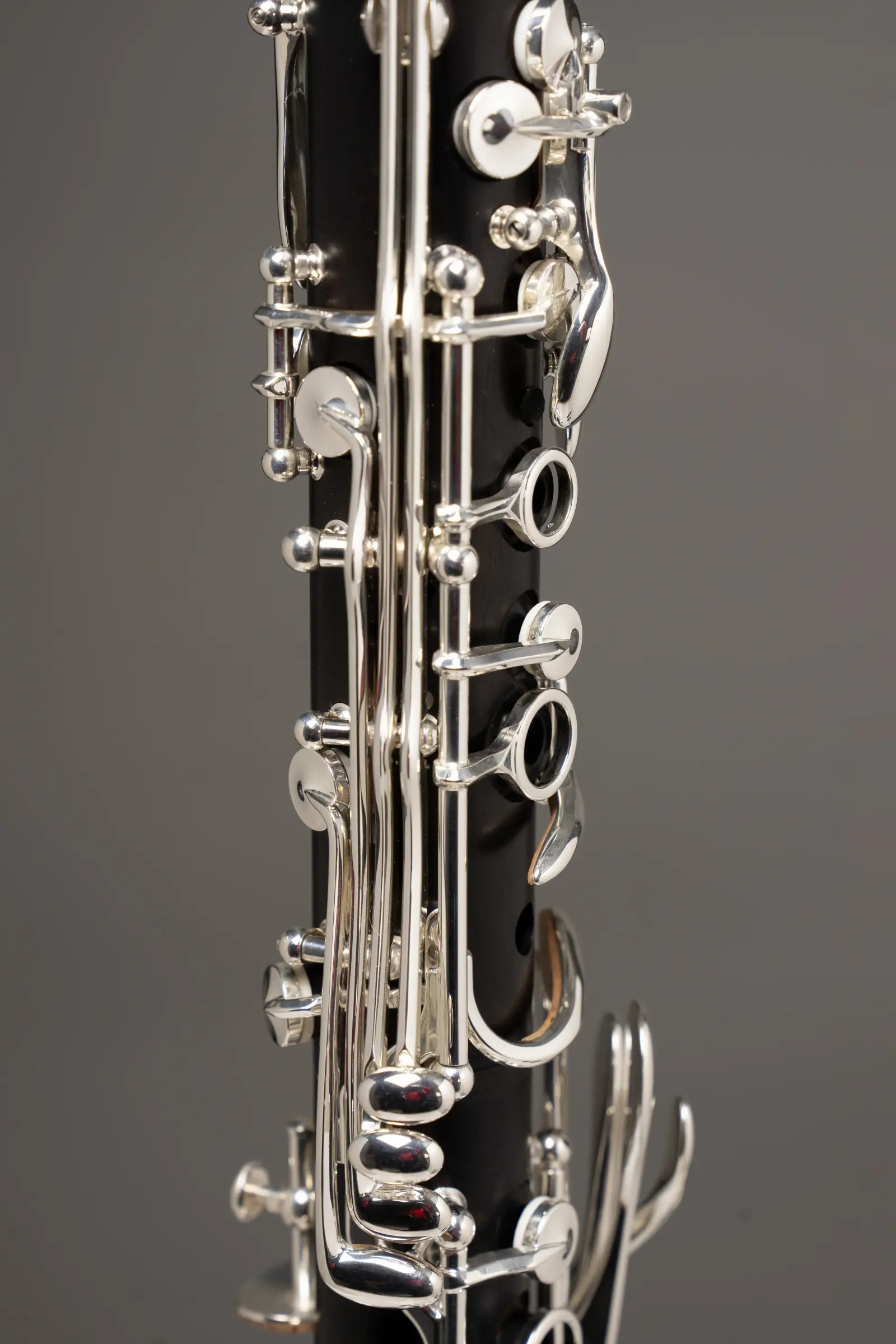 B16Presence218 HSP Professional Clarinet - zoomed in
