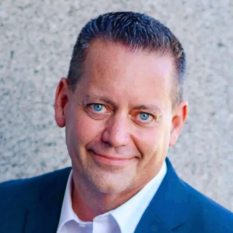 Portrait of Keith Hodgson